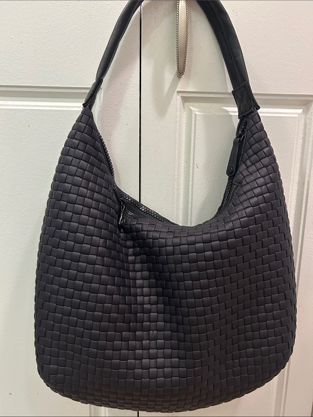 MZ Wallace large woven shoulder bag in black - Picture 3 of 7